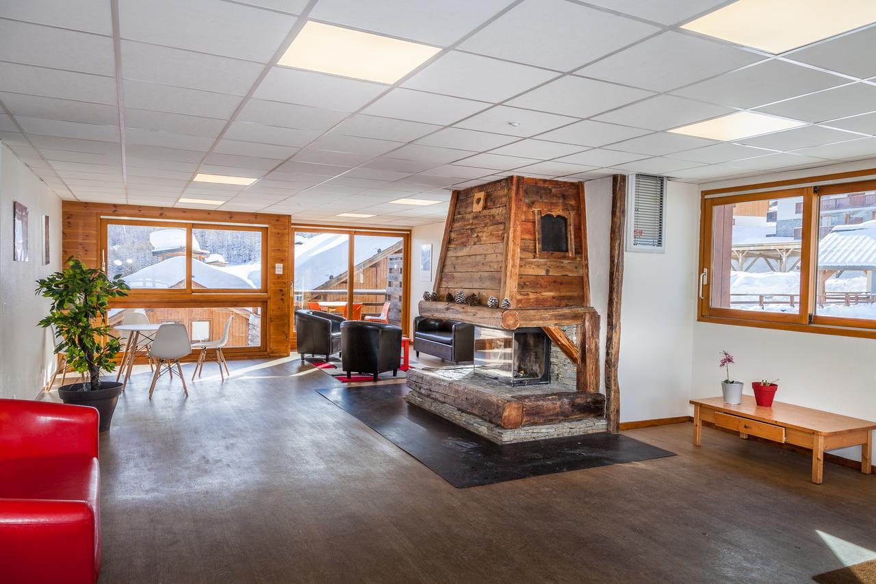 Aparthotel Hameau Des Ecrins By Infinimountain Puy-Saint-Vincent Zewnętrze zdjęcie