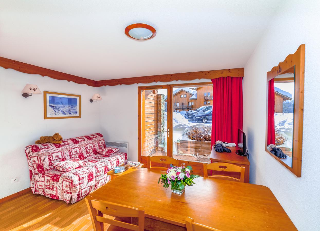 Aparthotel Hameau Des Ecrins By Infinimountain Puy-Saint-Vincent Zewnętrze zdjęcie